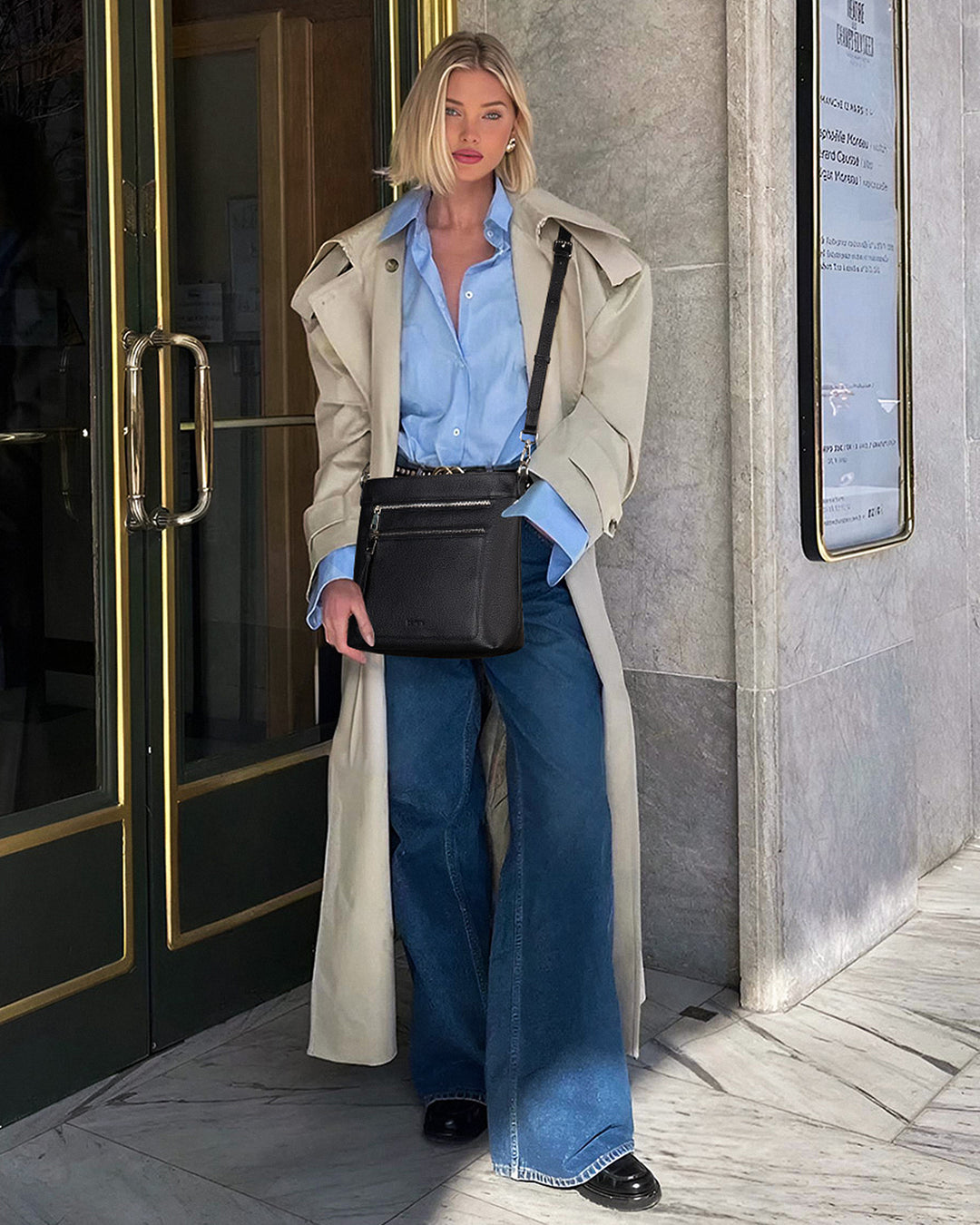 befen Medium Shoulder Bag